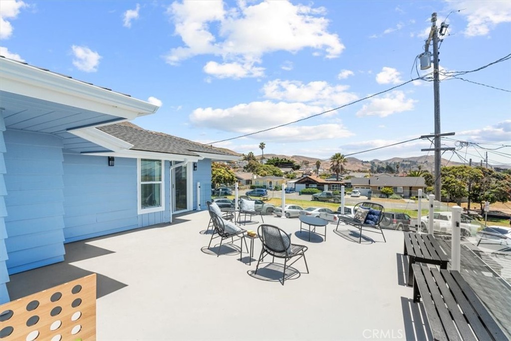 31 N 3rd St, Cayucos, CA 93430