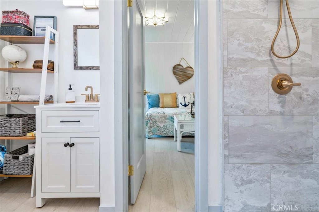 31 N 3rd St, Cayucos, CA 93430