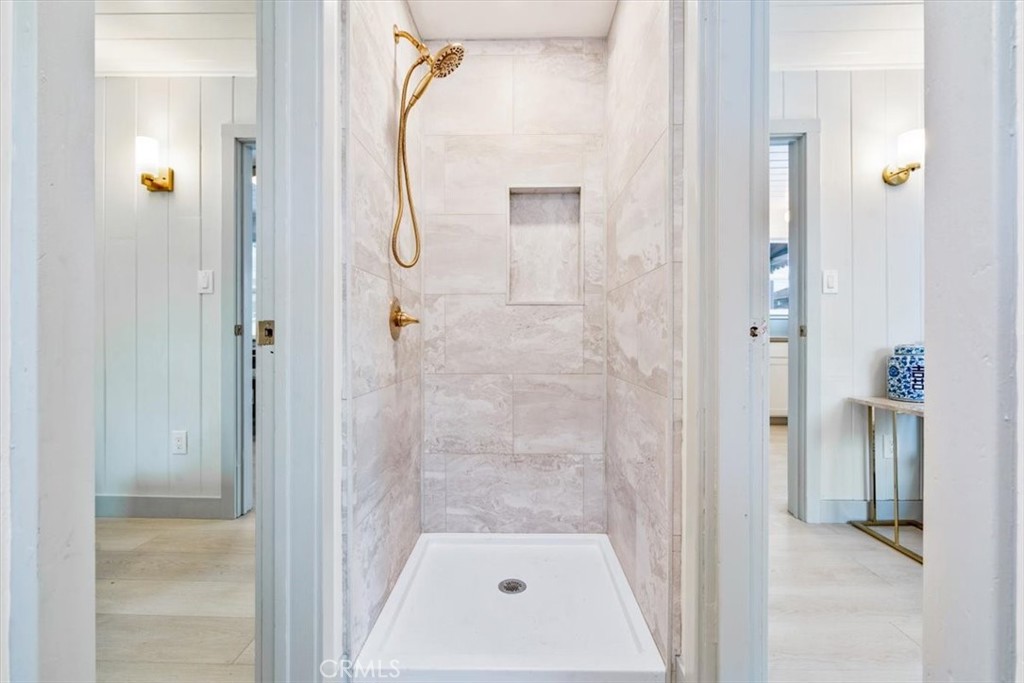 31 N 3rd St, Cayucos, CA 93430