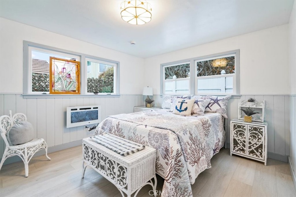 31 N 3rd St, Cayucos, CA 93430