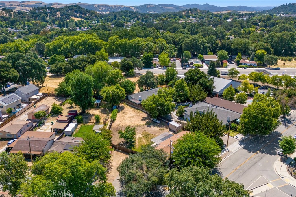 6855 Atascadero Ave, Atascadero, CA 93422