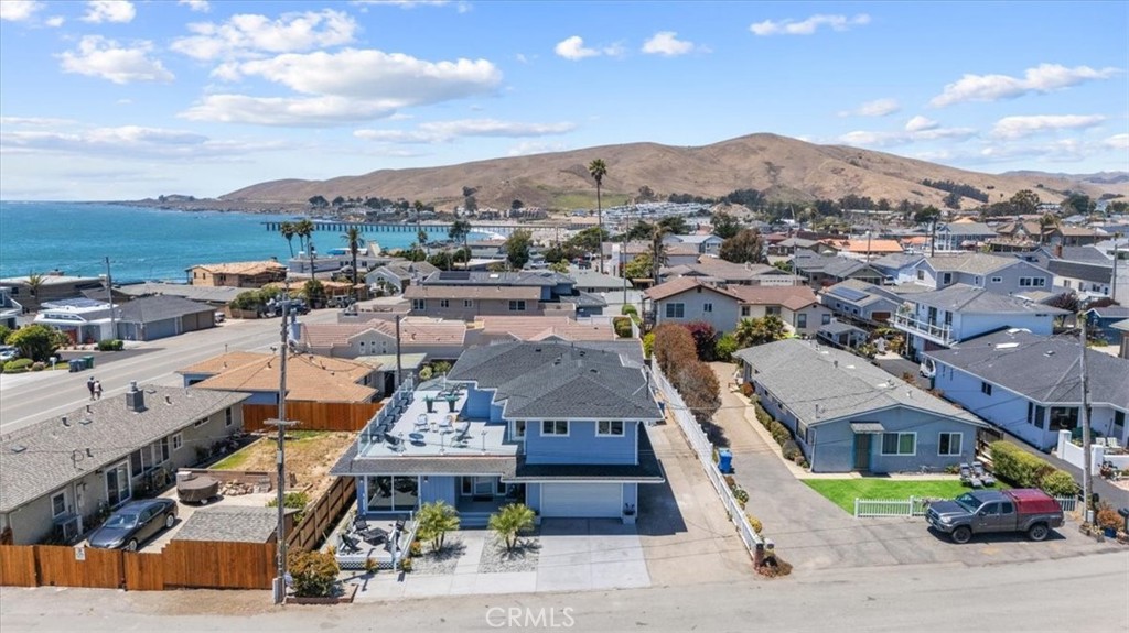 31 N 3rd St, Cayucos, CA 93430