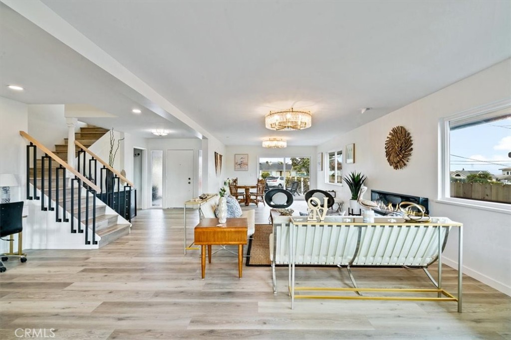 31 N 3rd St, Cayucos, CA 93430