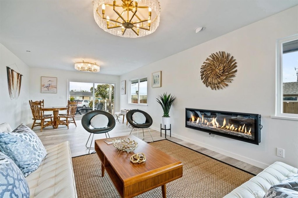 31 N 3rd St, Cayucos, CA 93430