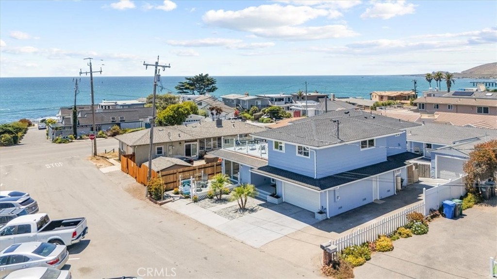 31 N 3rd St, Cayucos, CA 93430