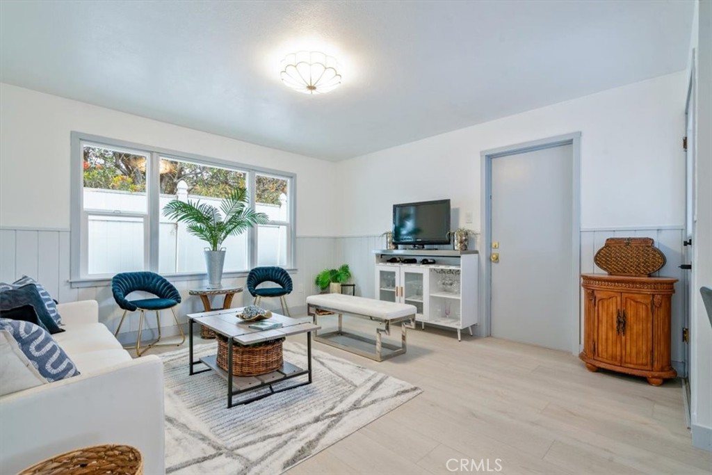 31 N 3rd St, Cayucos, CA 93430