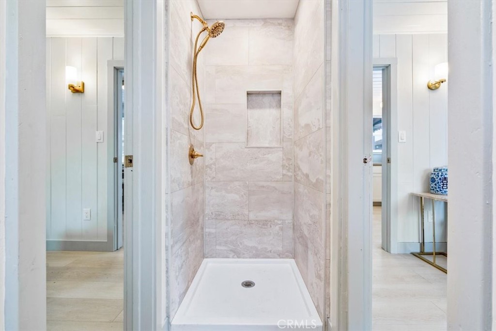 31 N 3rd St, Cayucos, CA 93430