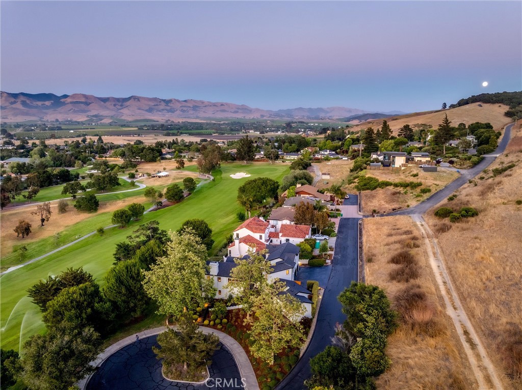 769 Greystone Pl, San Luis Obispo, CA 93401