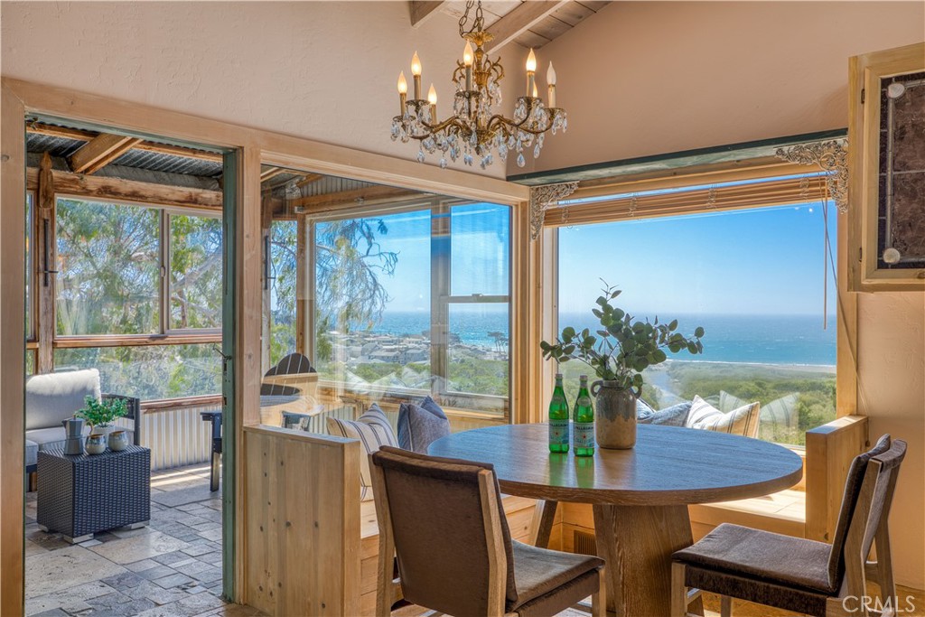 564 Croyden Ln, Cambria, CA 93428