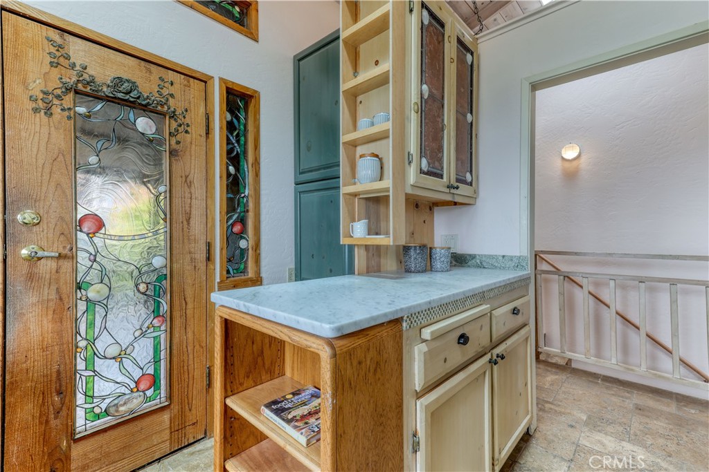 564 Croyden Ln, Cambria, CA 93428