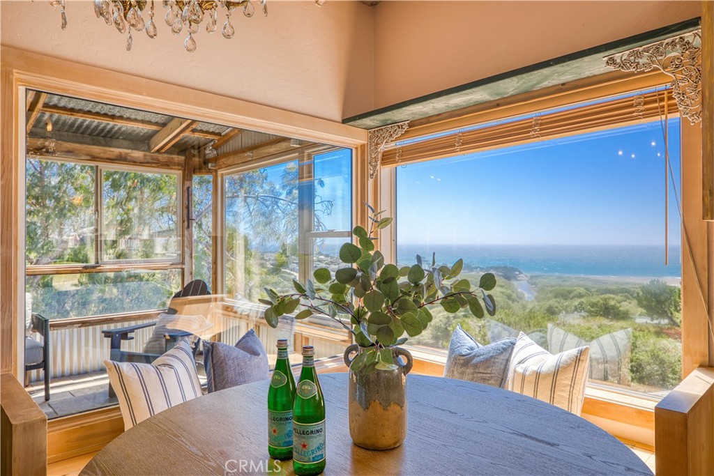 564 Croyden Ln, Cambria, CA 93428