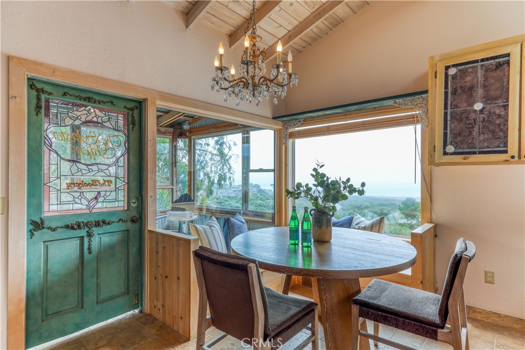 564 Croyden Ln, Cambria, CA 93428