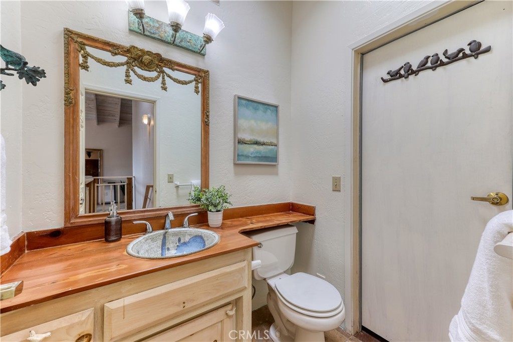 564 Croyden Ln, Cambria, CA 93428