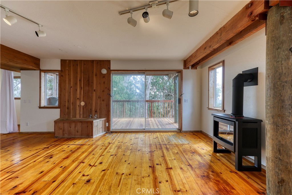 564 Croyden Ln, Cambria, CA 93428