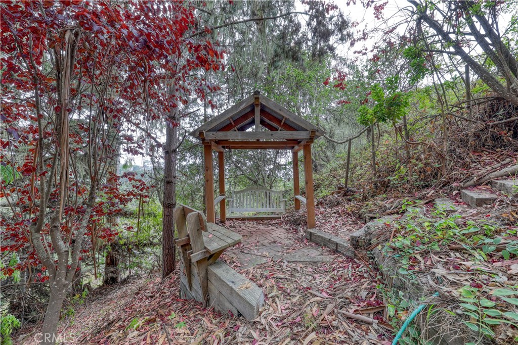 564 Croyden Ln, Cambria, CA 93428