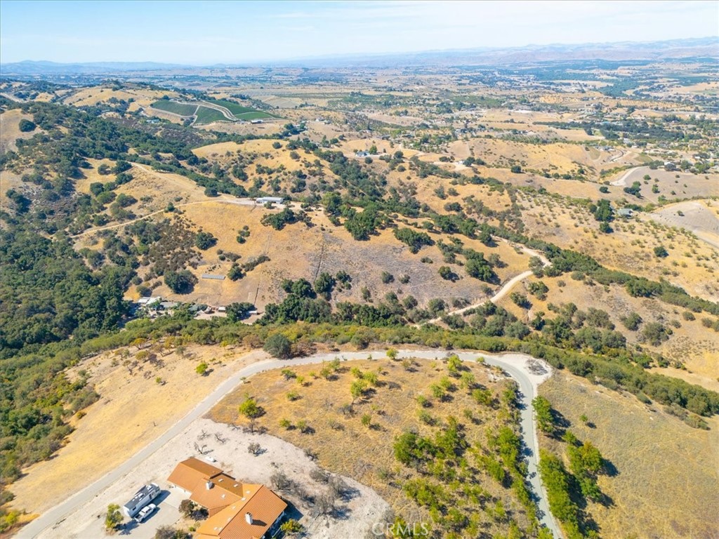 1475 Fern Canyon, Paso Robles, CA 93446