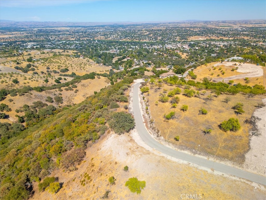 1475 Fern Canyon, Paso Robles, CA 93446