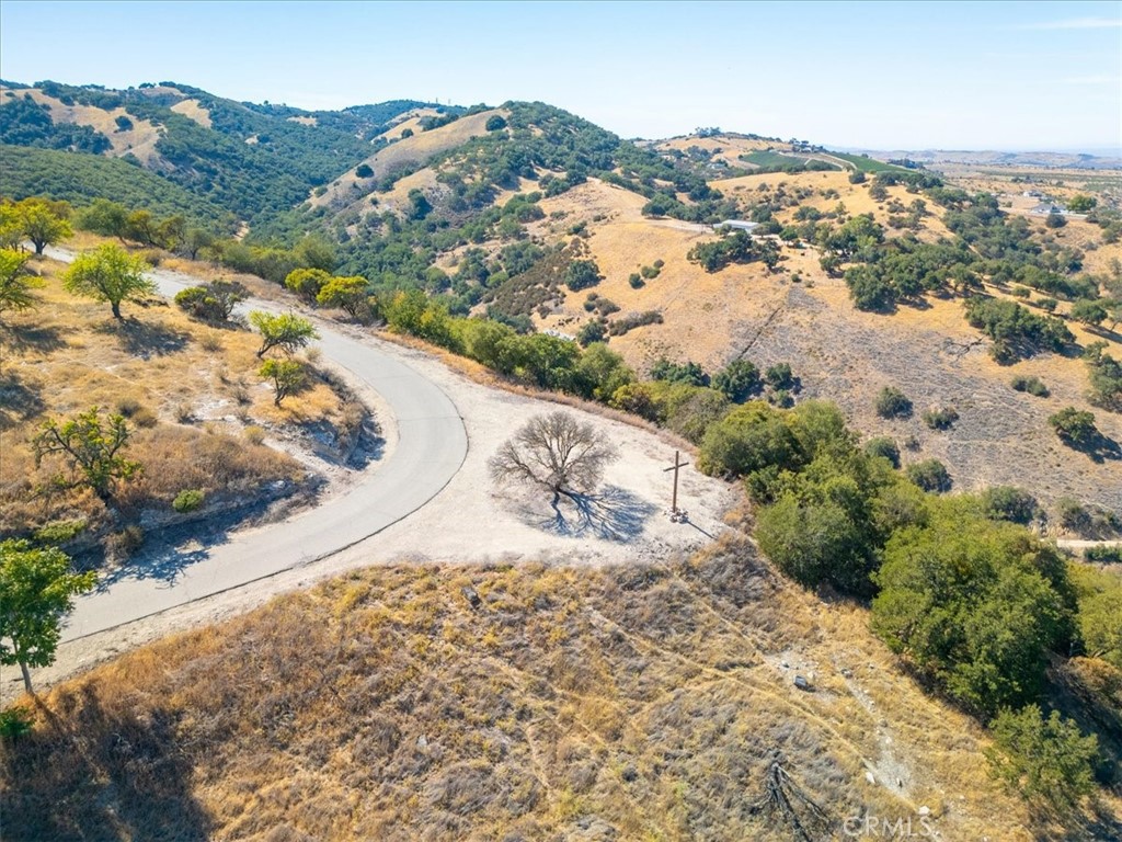 1475 Fern Canyon, Paso Robles, CA 93446