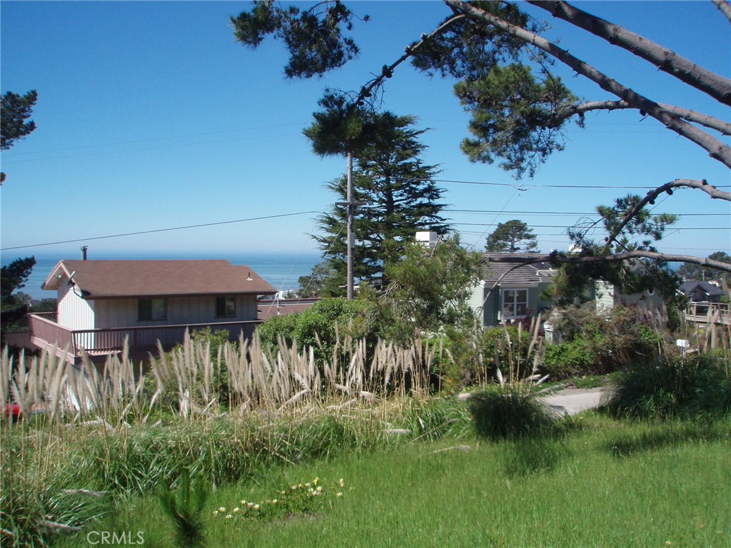 1970 Emmons Rd, Cambria, CA 93428