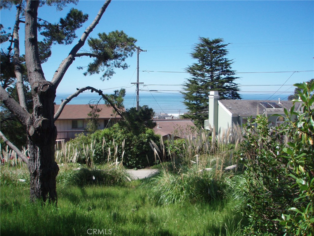 1970 Emmons Rd, Cambria, CA 93428