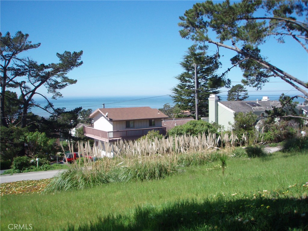 1970 Emmons Rd, Cambria, CA 93428