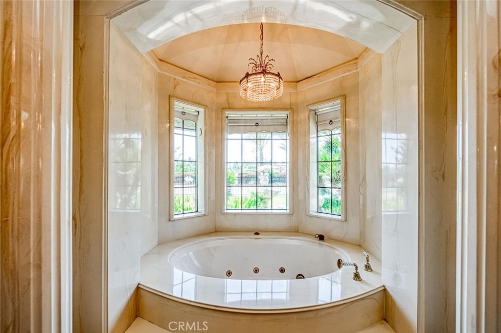 424 N De Wolf Ave, Fresno, CA 93737