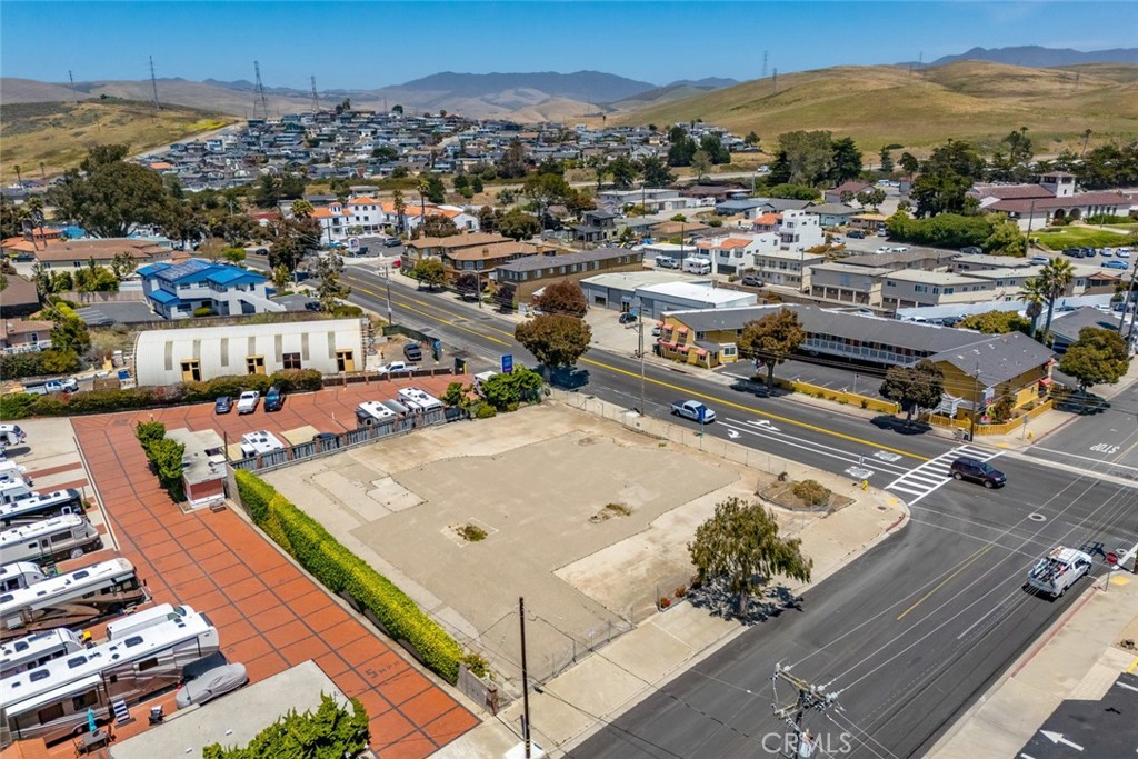 1111 Main Street, Morro Bay, CA 93442