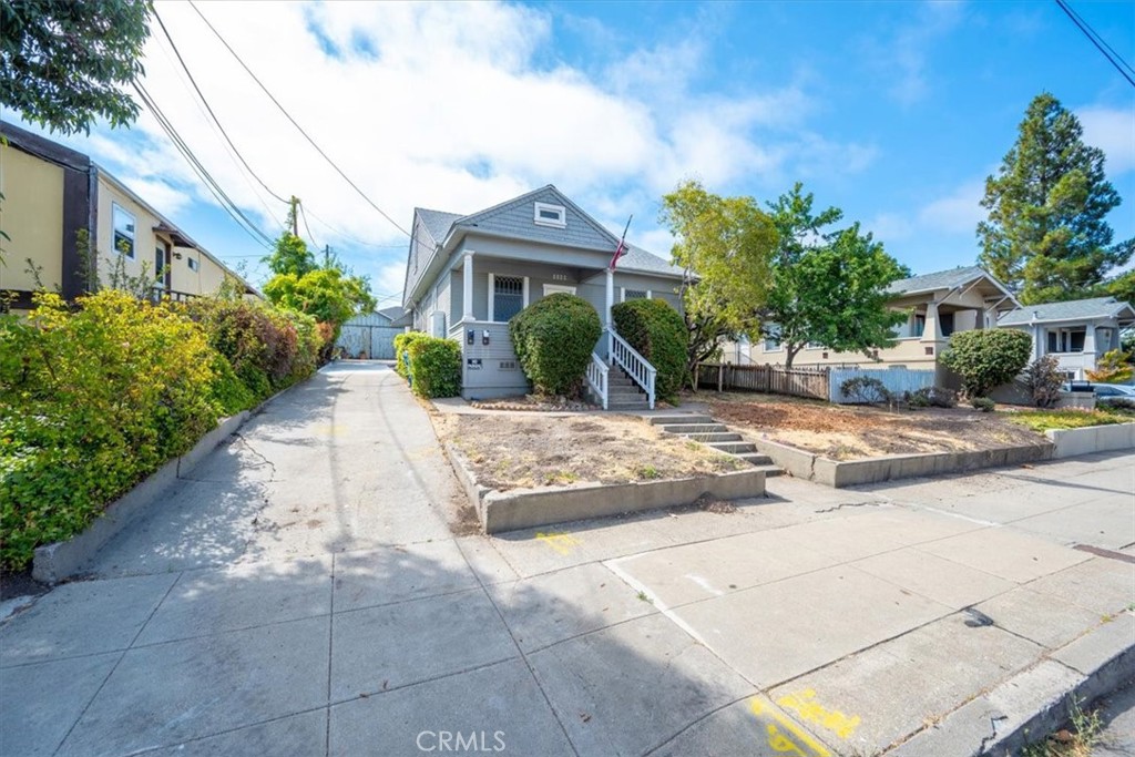 1143 Walnut St, San Luis Obispo, CA 93401