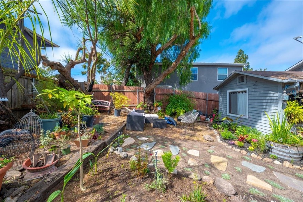 1143 Walnut St, San Luis Obispo, CA 93401