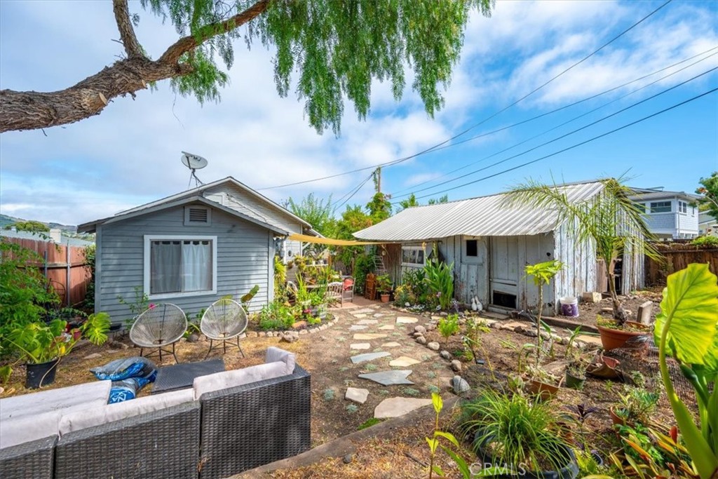 1143 Walnut St, San Luis Obispo, CA 93401