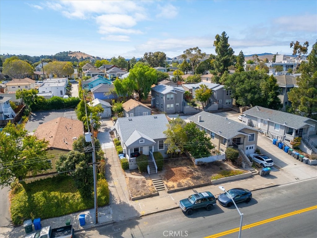 1143 Walnut St, San Luis Obispo, CA 93401