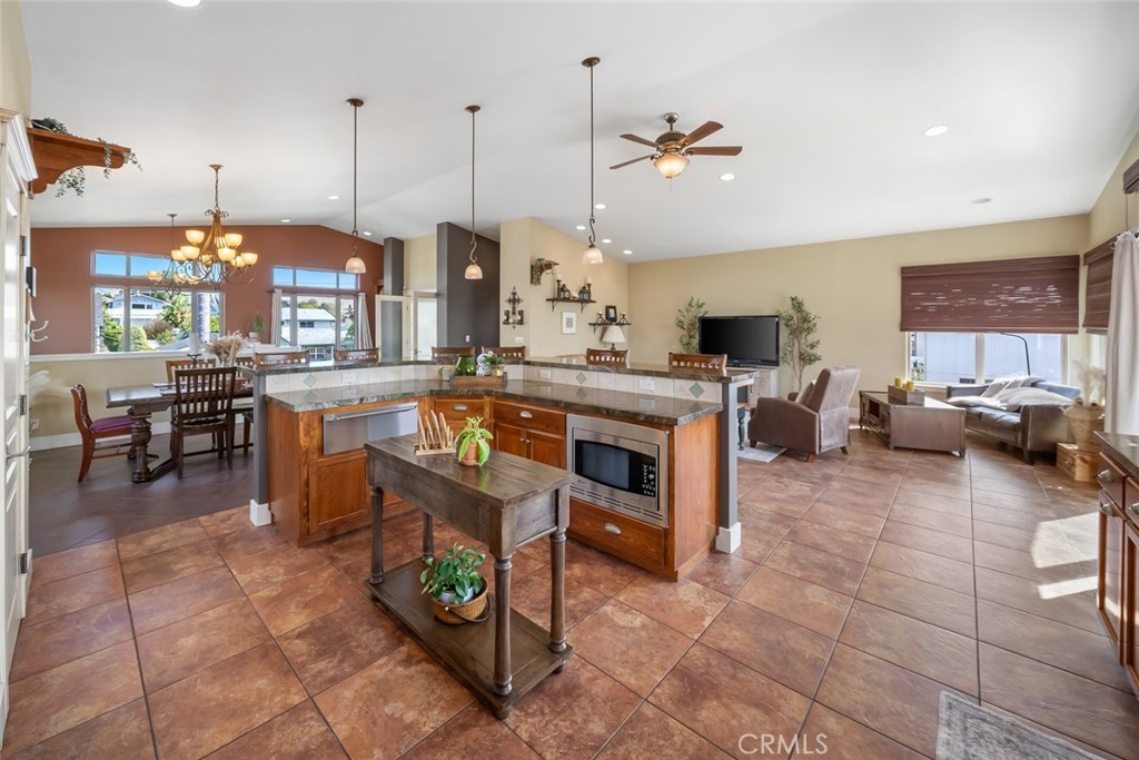 159 Ash Avenue, Cayucos, CA 93430