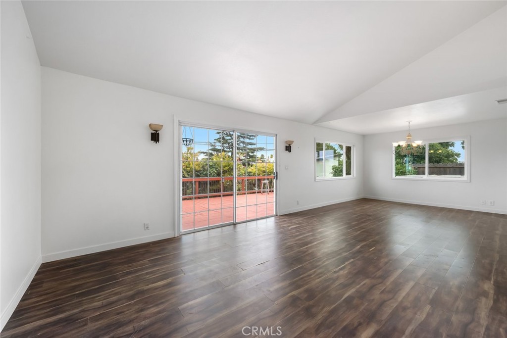 6001 Joan Pl, San Luis Obispo, CA 93401