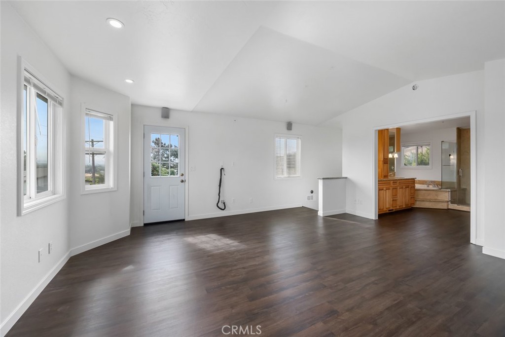 6001 Joan Pl, San Luis Obispo, CA 93401