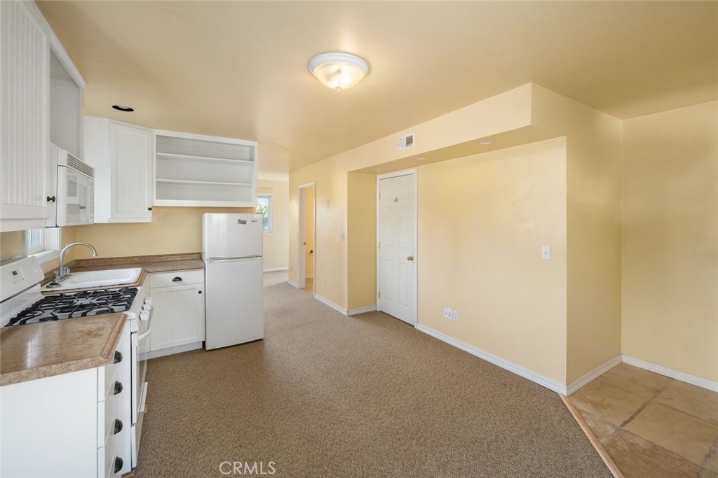 6001 Joan Pl, San Luis Obispo, CA 93401