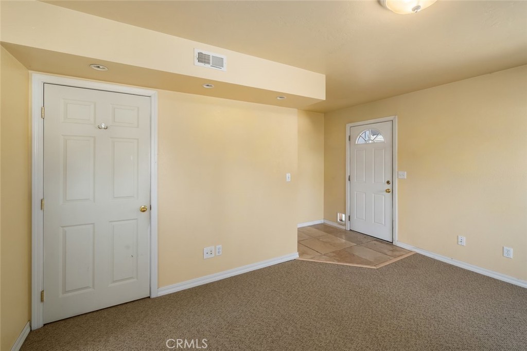 6001 Joan Pl, San Luis Obispo, CA 93401