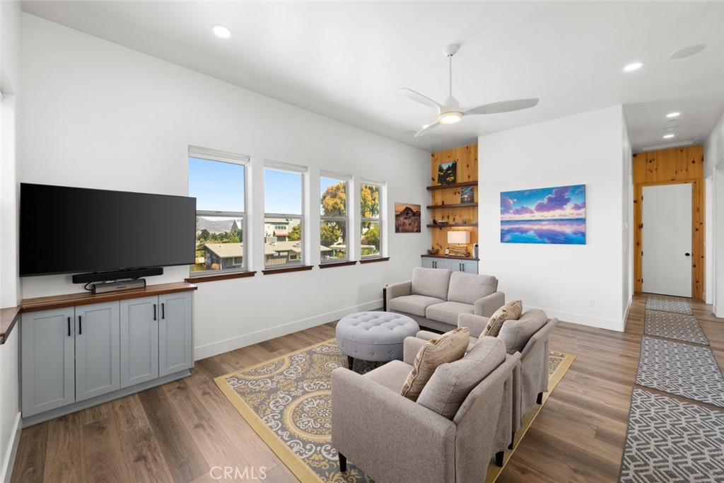 1301 Los Osos Valley Rd, Los Osos, CA 93402