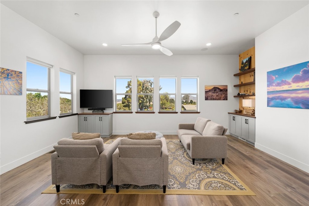 1301 Los Osos Valley Rd, Los Osos, CA 93402