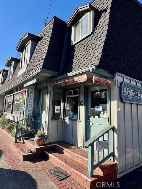 816 Main St, Cambria, CA 93428