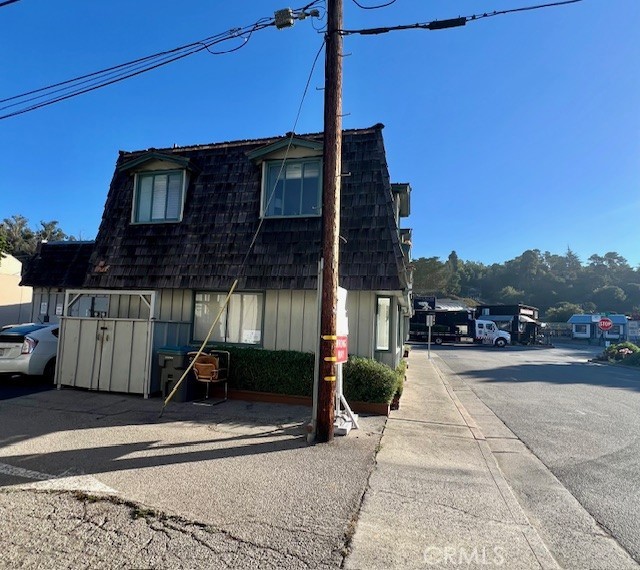 816 Main St, Cambria, CA 93428