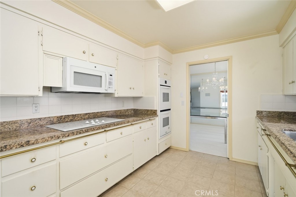 2117 Glenn Street, Los Osos, CA 93402