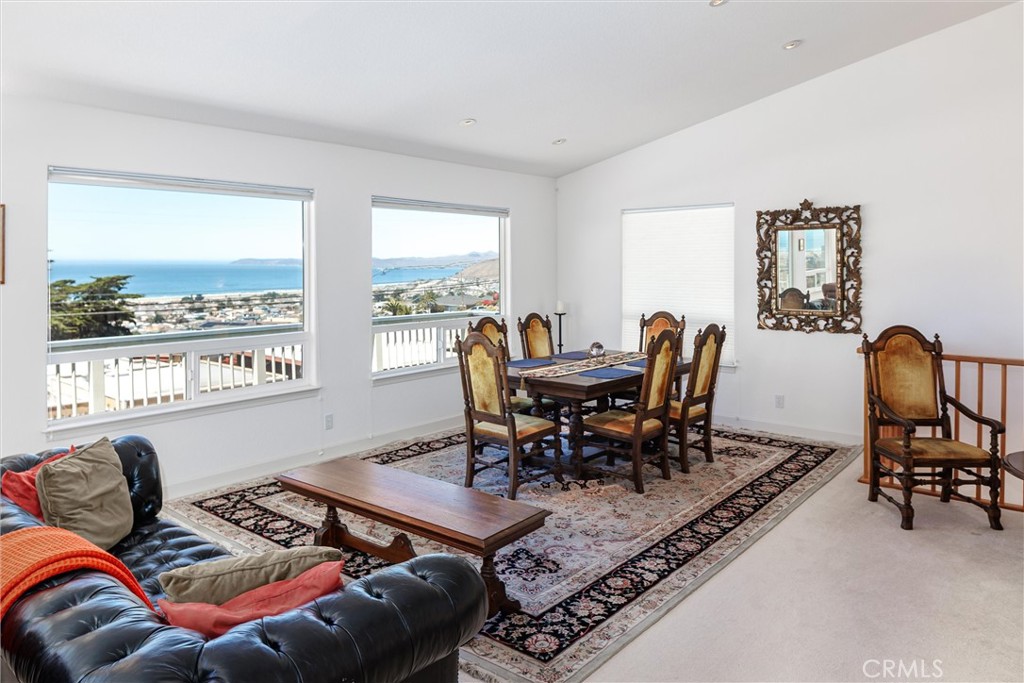 2556 Nutmeg Ave, Morro Bay, CA 93442