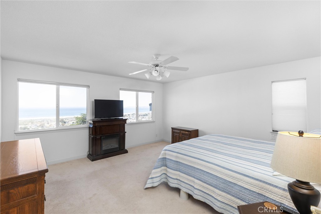 2556 Nutmeg Ave, Morro Bay, CA 93442