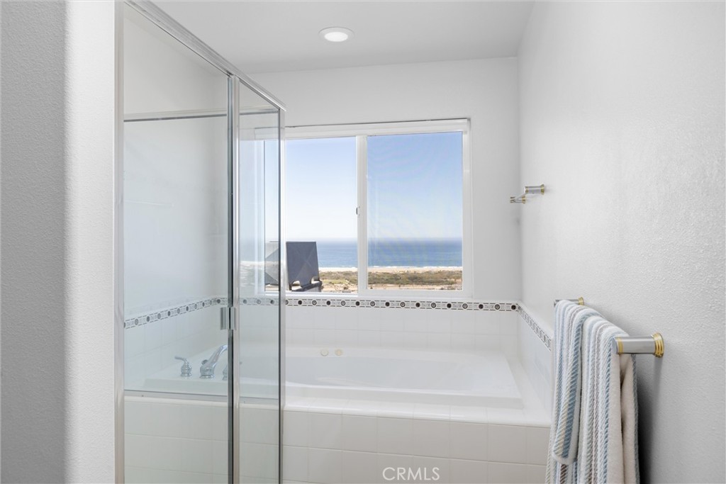 2556 Nutmeg Ave, Morro Bay, CA 93442