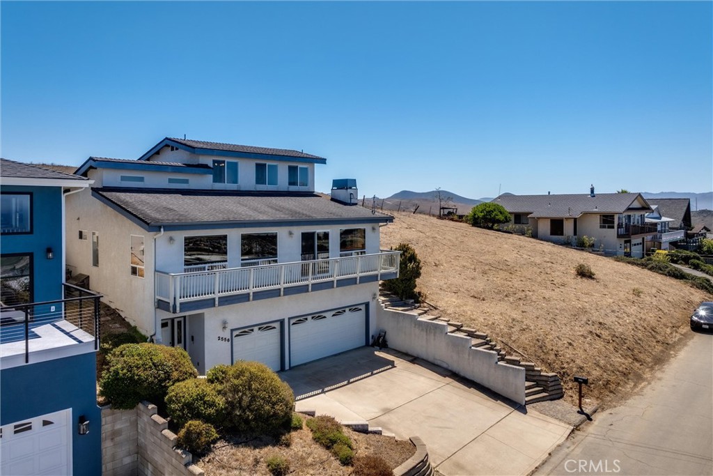 2556 Nutmeg Ave, Morro Bay, CA 93442