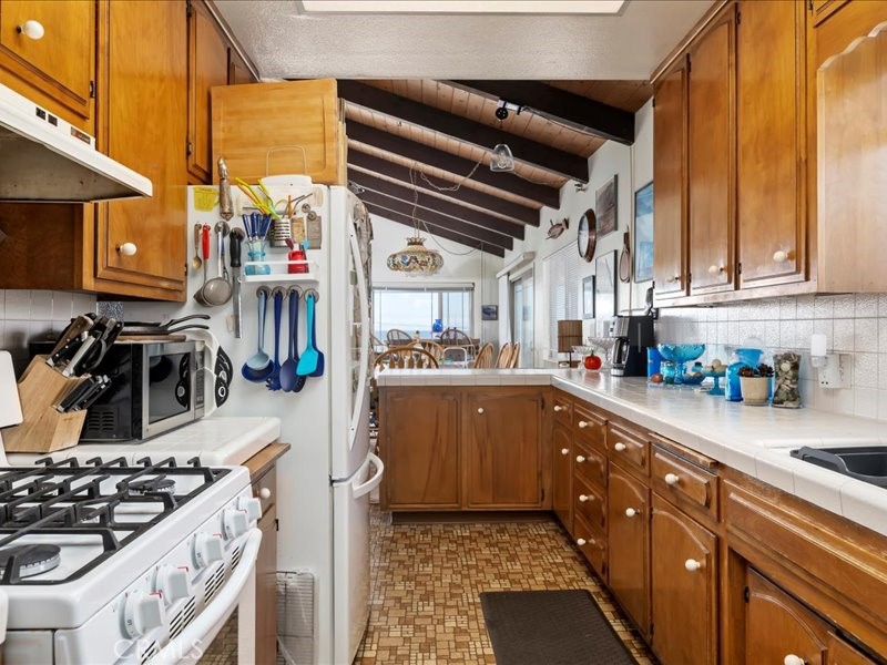 2023 Circle Dr, Cayucos, CA 93430