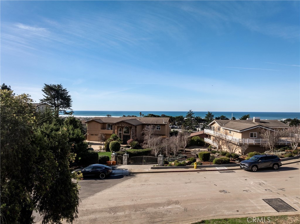670 Sequoia Ct, Morro Bay, CA 93442