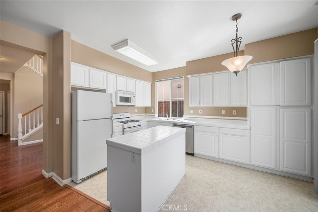 2913 Cottage Lane, Paso Robles, CA 93446