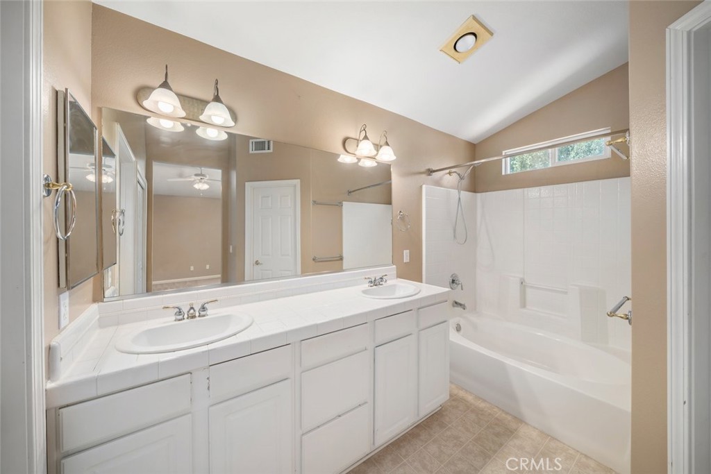 2913 Cottage Lane, Paso Robles, CA 93446