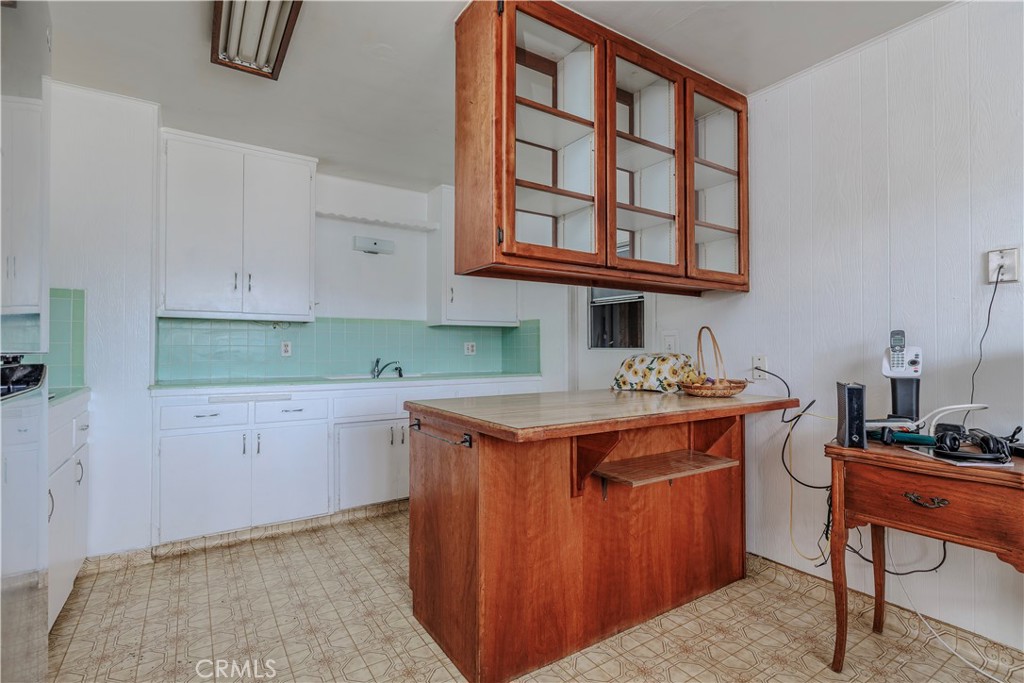 914 El Morro Ave, Los Osos, CA 93402